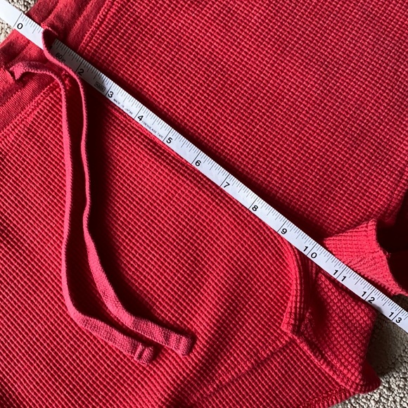 WORN ONCE Tna | Melrose Waffle Short Hibiscus Red - Picture 11 of 15